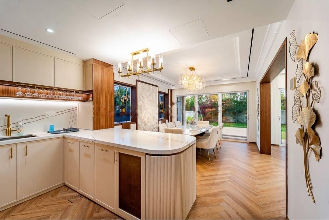 Two Story Villa for Photo and Video Shoots in JVT, Dubai — photo 4