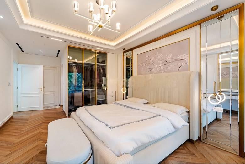 Two Story Villa for Photo and Video Shoots in JVT, Dubai — photo 7