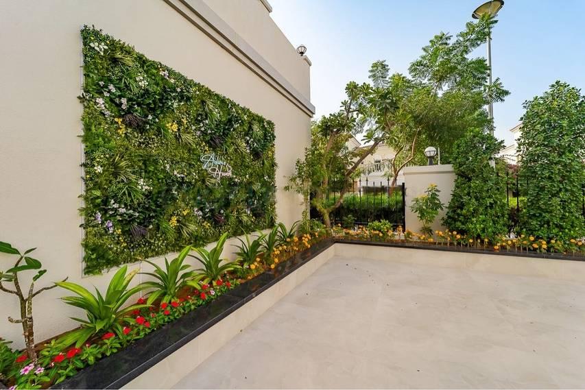Two Story Villa for Photo and Video Shoots in JVT, Dubai — photo 17