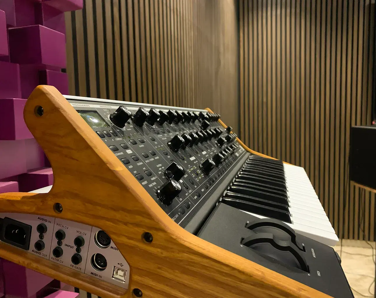 Recording Studio for Music and Podcasts in Al Awir, Dubai — photo 18