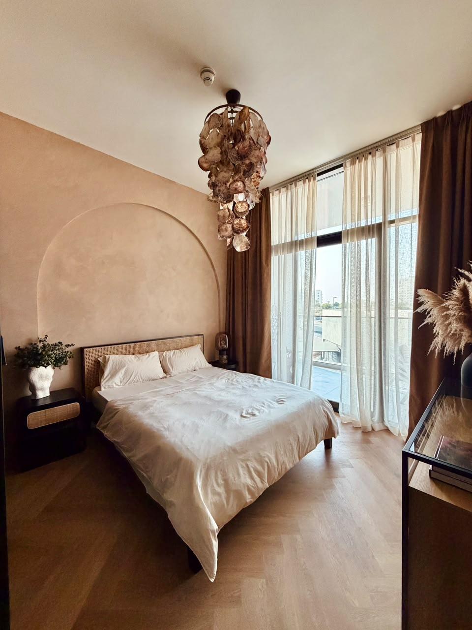 Apartment for Podcasts, Photo and Video Shoots in Liwan, Dubai — photo 2