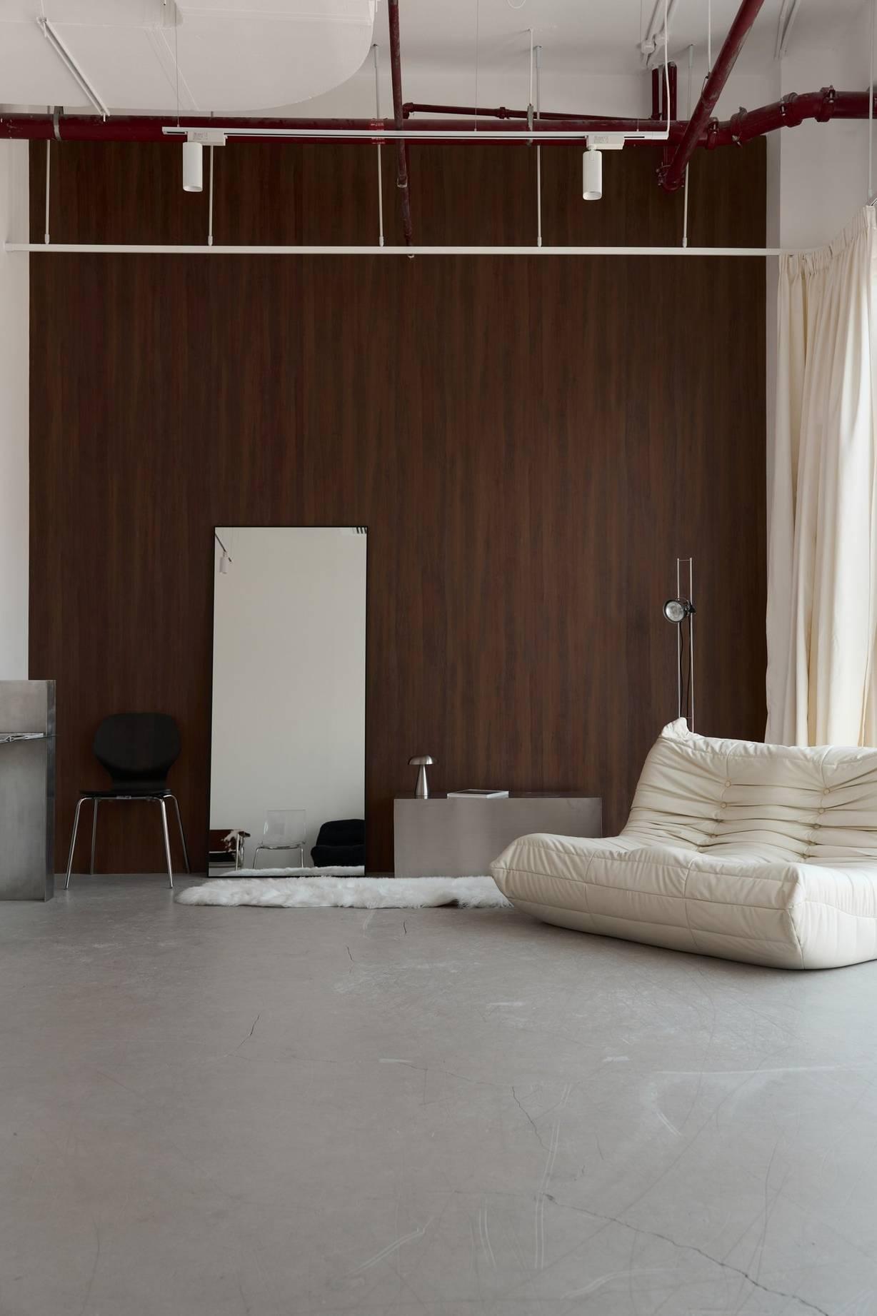 Concrete Studio for Fashion Shoots in Dubai Production City — photo 7