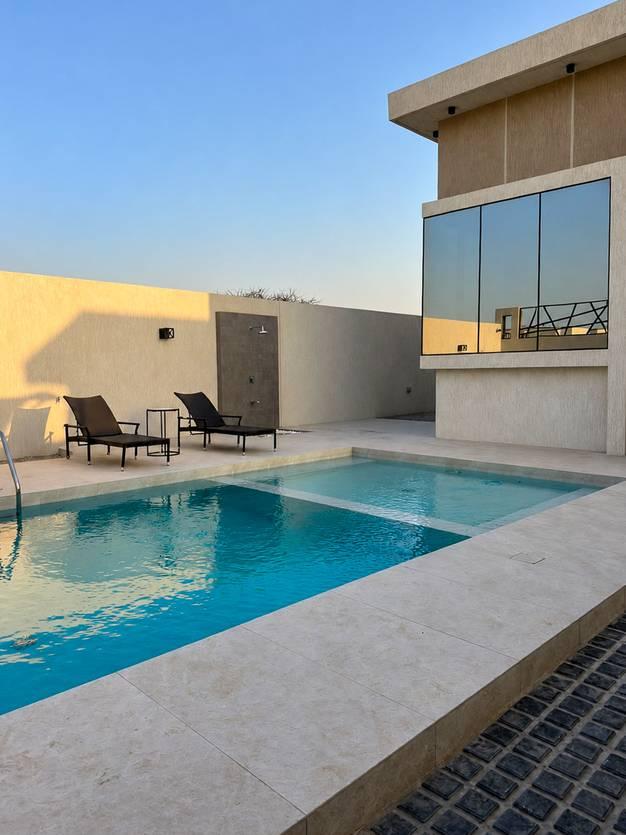 Villa with Two Pools for Shoots in Ras Al Khaimah — main photo