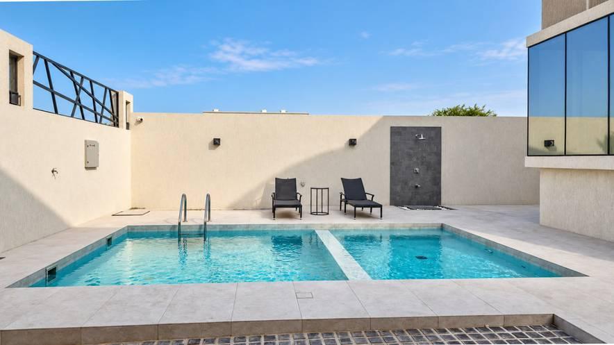 Villa with Two Pools for Shoots in Ras Al Khaimah — photo 2